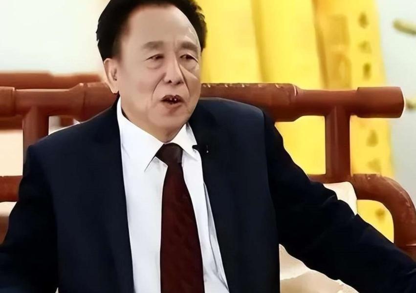 包养10位情妇，翻牌子侍寝，生下11个私生子，75岁还在拼命生娃？__包养10位情妇，翻牌子侍寝，生下11个私生子，75岁还在拼命生娃？