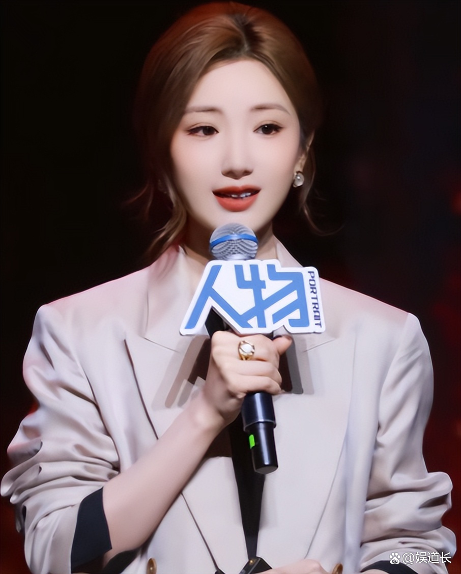 _栗山千明出轨深夜剧首播_深夜爆尿吧