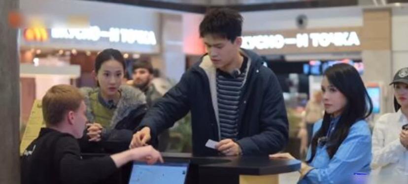 特别关注孙杨主持人_孙杨娱乐节目_