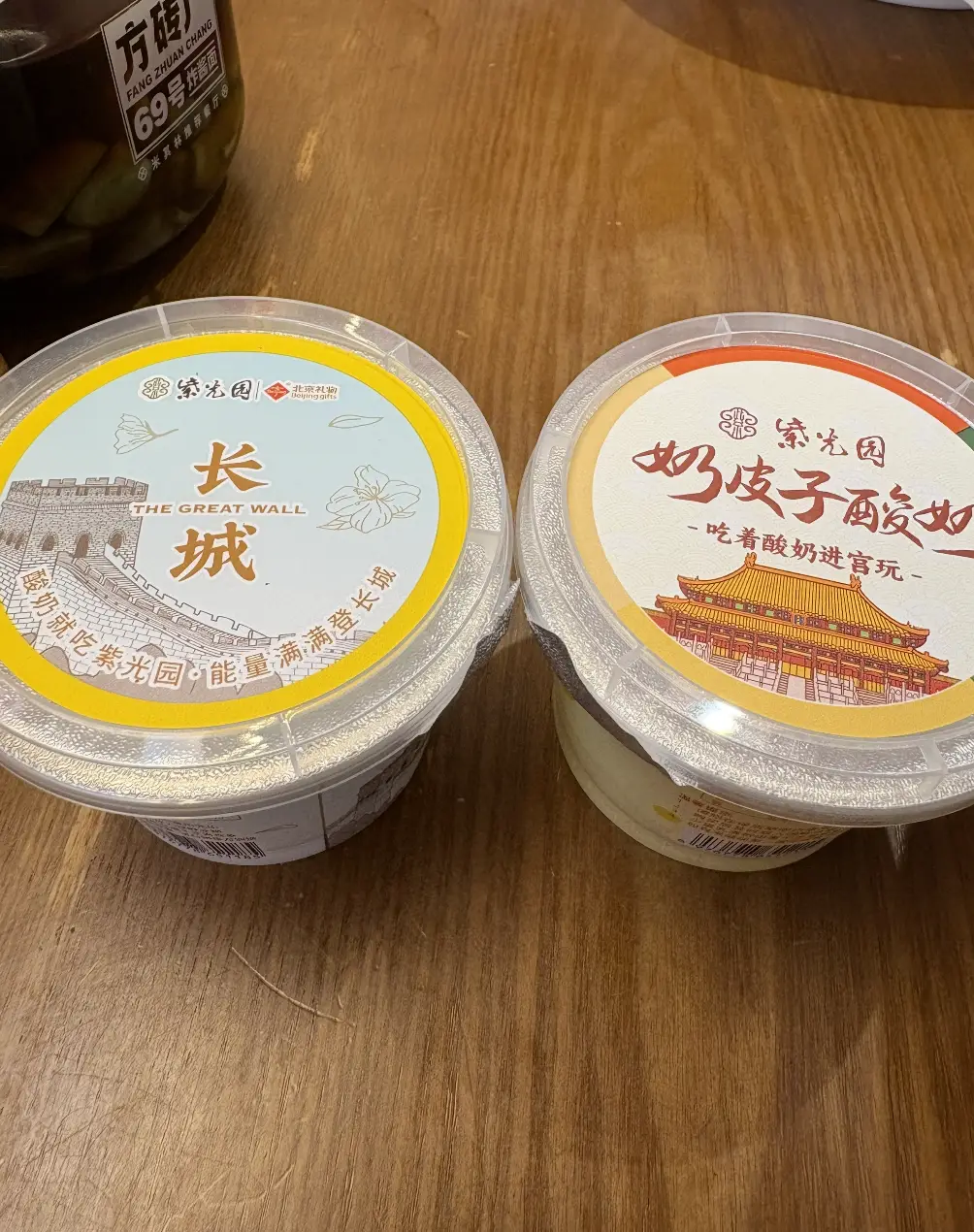 酒吧老板需要每天去酒吧的吗__酒吧老板会调酒吗