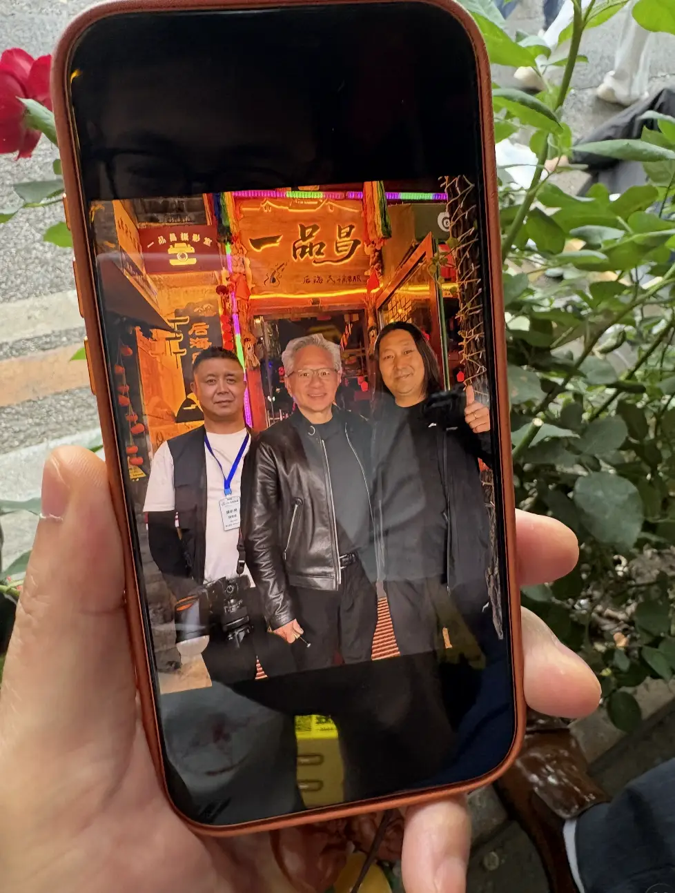 酒吧老板会调酒吗__酒吧老板需要每天去酒吧的吗