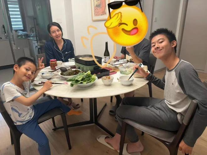 直播吐酒视频__酒后吐真言的文案