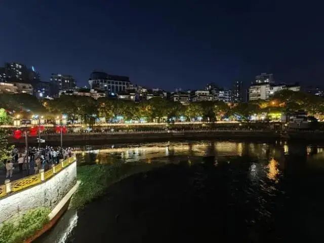 甲秀楼夜景开放时间__甲秀楼夜景几点关灯