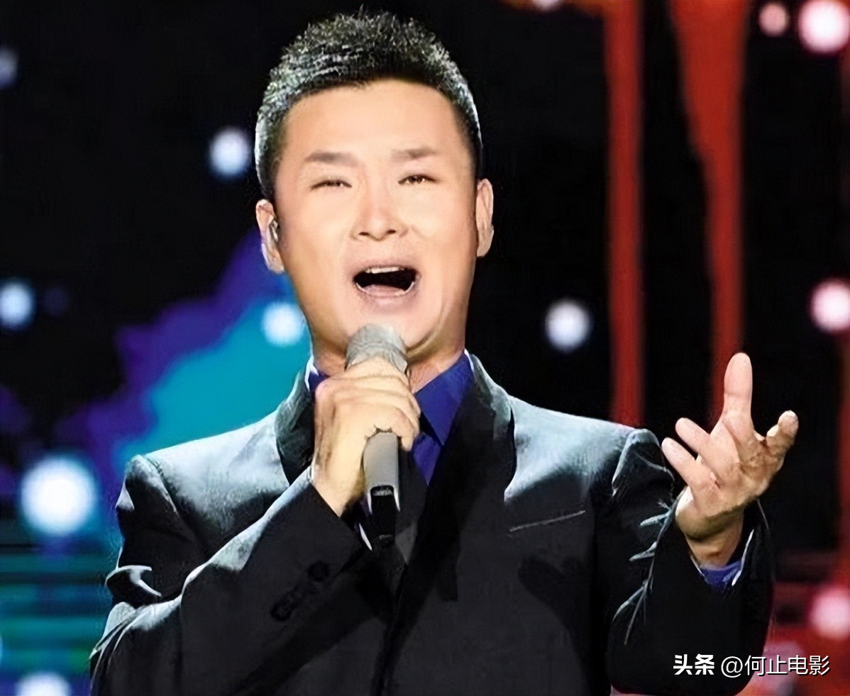 同是青歌赛冠军！她成了学院副院长，而他在直播间求
