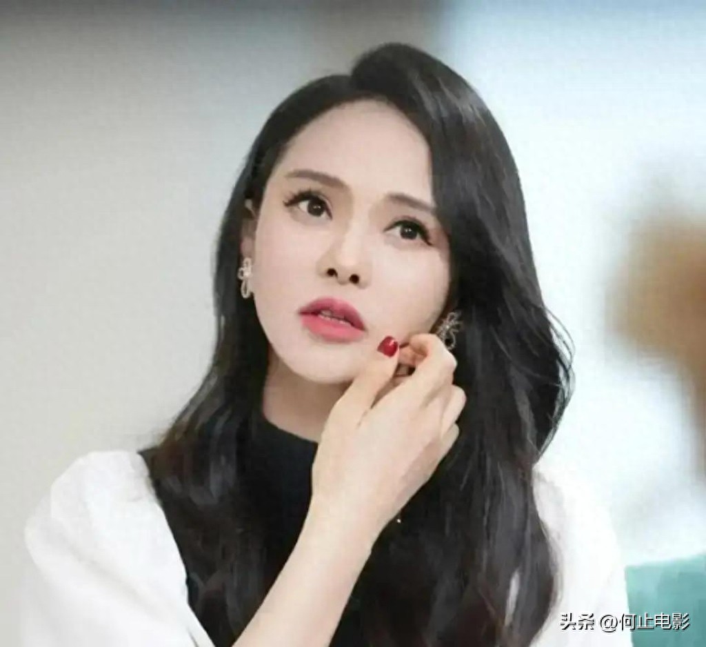 _57岁伊能静自曝未绝经,炸出一群“牛鬼蛇神”,秦昊妈妈没说谎_57岁伊能静自曝未绝经,炸出一群“牛鬼蛇神”,秦昊妈妈没说谎